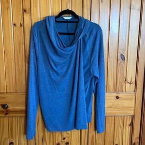 Kindred Bravely breastfeeding sweater